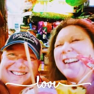 Meet your Posher, Leslie